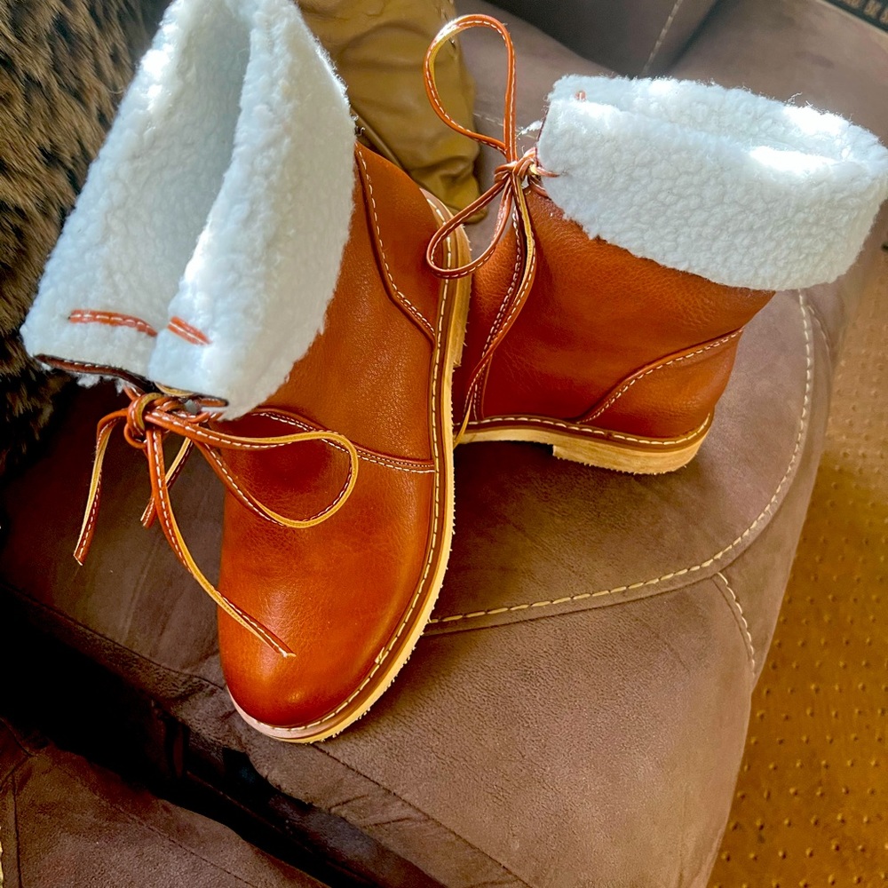 Size5-5.5 cognac bootie